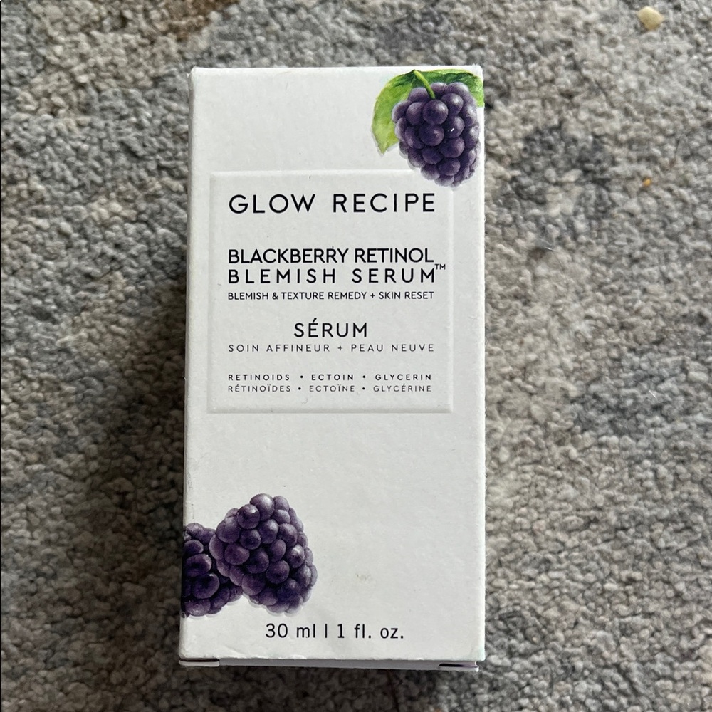 Glow Recipe Blackberry Retinol Blemish Serum - White and Purple